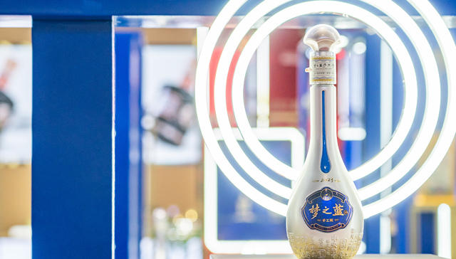 洋河股份股价一路下挫，它为何不再被看好？