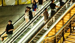 “电梯大王”王友林身后事，股权遗产归老伴，一双儿女掌舵康力电梯