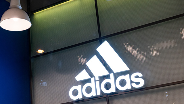 阿迪达斯中国回应高管贪腐举报事件，涉事高管已离开公司