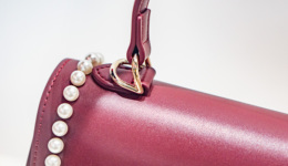 加倉新秀麗、普拉達(dá)，張坤否定“經(jīng)濟悲觀論”|基金放大鏡