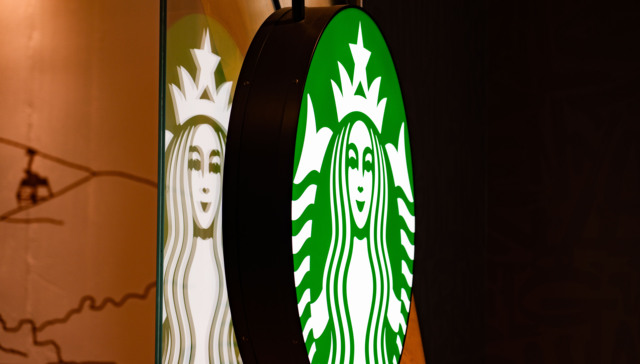 外卖员被热饮严重烫伤，星巴克被判赔偿3.6亿元