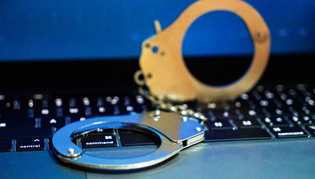 被引渡回国的MBI集团创始人是怎么涉案超千亿的？