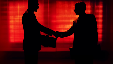 国信地产与方正地产拟转让北京万顺达100%股权，底价1896.7万元