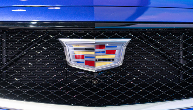 凯迪拉克官宣樊振东为品牌代言人