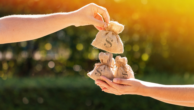 京沪房价两年来首现下跌楼市转折的重大信号 可以买房了吗？