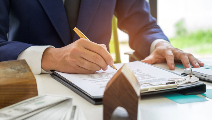 年度数据：30-40岁人群最关注房子 孙宏斌等成“网红”