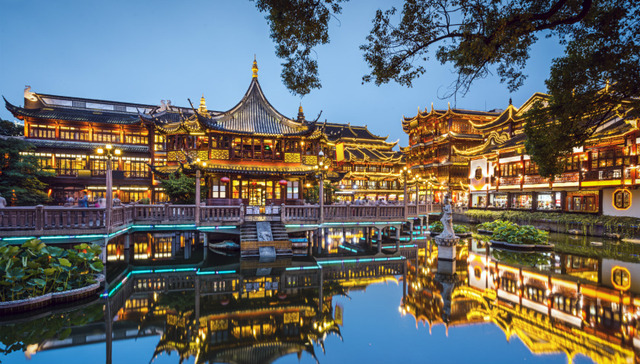 南翔纯新盘今日开盘 480套房源近200组客户摇号