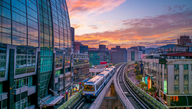 一、二线楼市春节休眠 三、四线销售员值守卖房