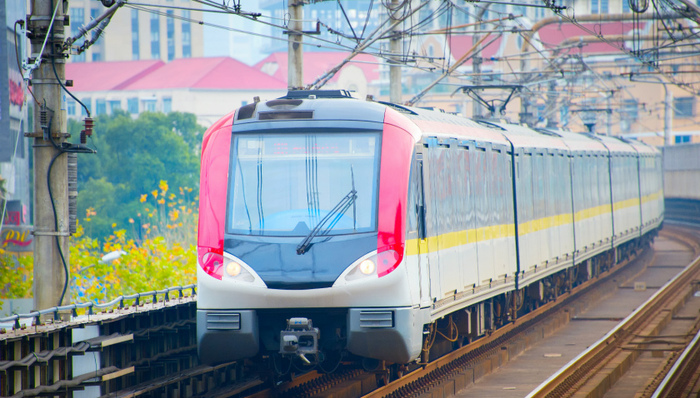 与8号线沈杜公路站实现换乘 轨交浦江线3月31日起通车试运营