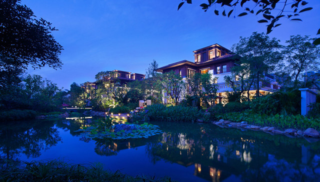 中国地产20强，阳光城温暖入渝，翡丽启幕