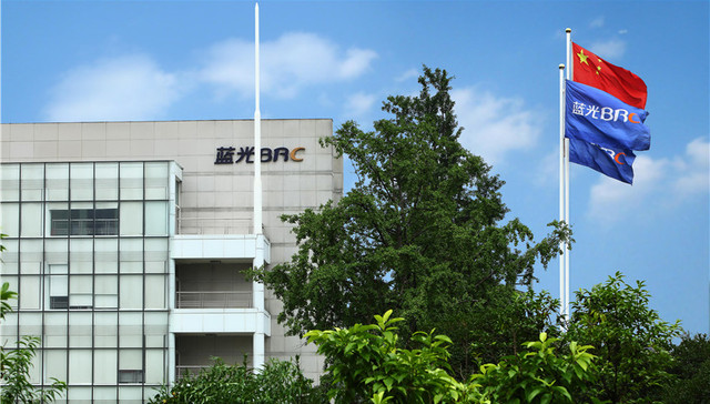 趋势引领者：超前战略揭秘高成长蓝光的进化逻辑