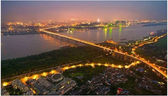 金茂1年5倍扩张，10大新盘齐发