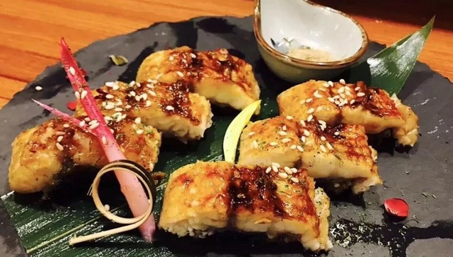 老旧大厦里的私房日料店 分享美食的精神