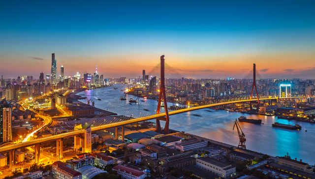 世界杯来了 但别忘了看房……