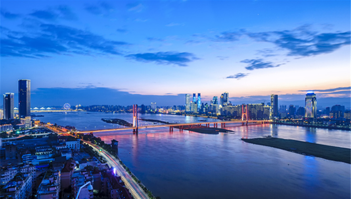 最贵港铁上盖呼声 黄竹坑待拍项目估值361亿香港热度