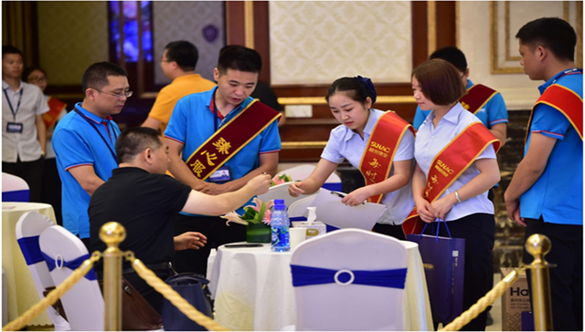 新房臻心交付  融创业主启幕美好生活