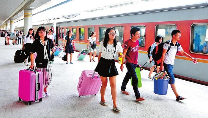 暑运广铁调整加开临时旅客列车495对