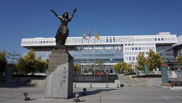 广州国家档案馆邀请你进入时光隧道 回味广州上下两千年