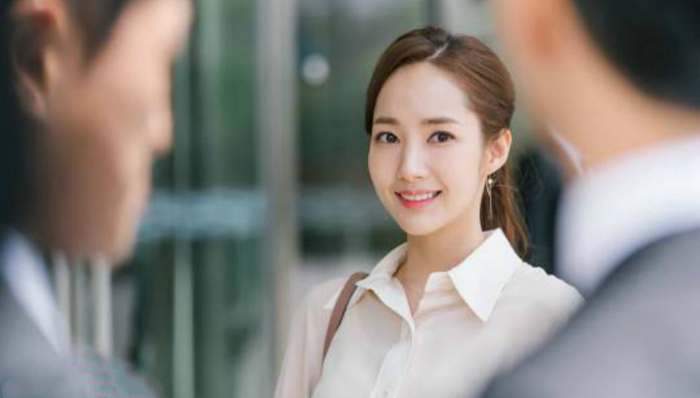 没想到我躲过了威廉纪存希道明寺 没躲过金秘书的霸道总裁