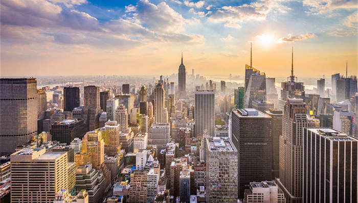 龙光中期业绩靓丽大手笔派息 派息率高达50%