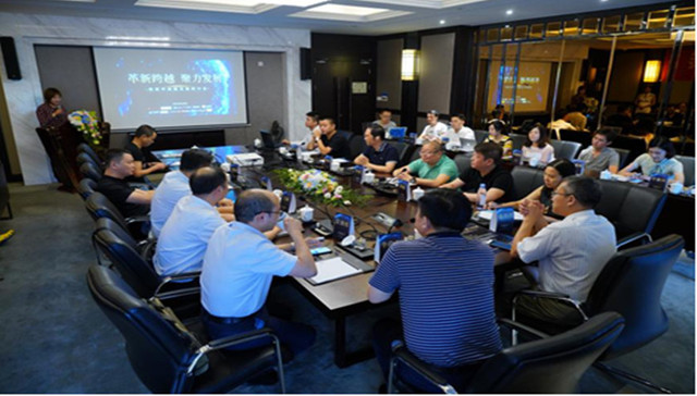 专家学者掀头脑风暴 杨家坪商圈将美丽蝶变