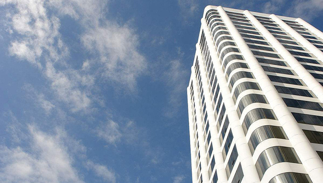 房地产、制造业助钢铁量价创新高