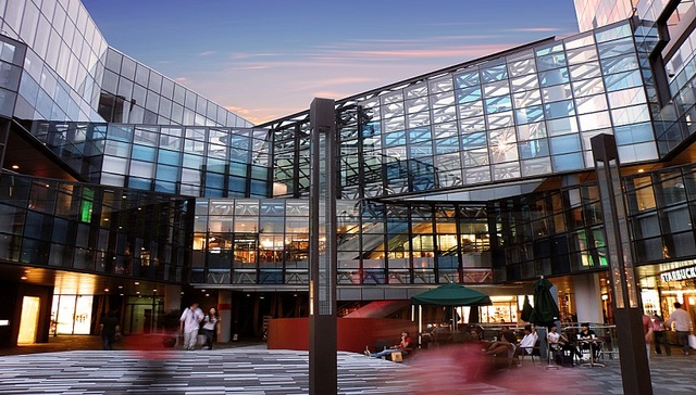 住宅之后，河西南商业抢占入市高地