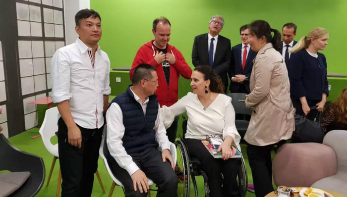 阿根廷副总统、广州海珠区区长一行来访WE+酷窝芬兰空间