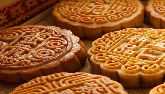 中秋前夕月饼促销最后冲刺 双黄五仁竟然最受市场追捧