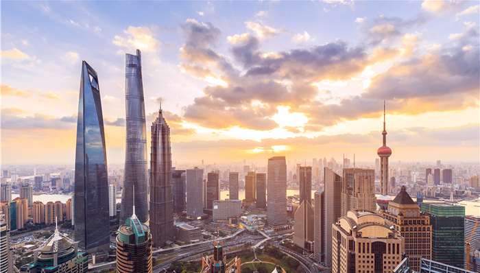 TOP房企纷纷更名“去地产化”，到底释放了什么信号？