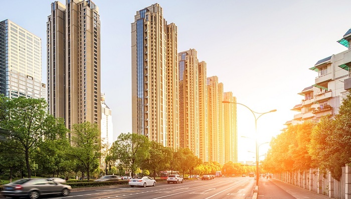 南京天价学区房光速成交，而这些学区房单价降万元无人问津