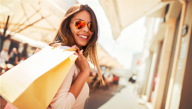 周四产品说 | 这些商场瞄准“场景消费”，让花钱更快乐