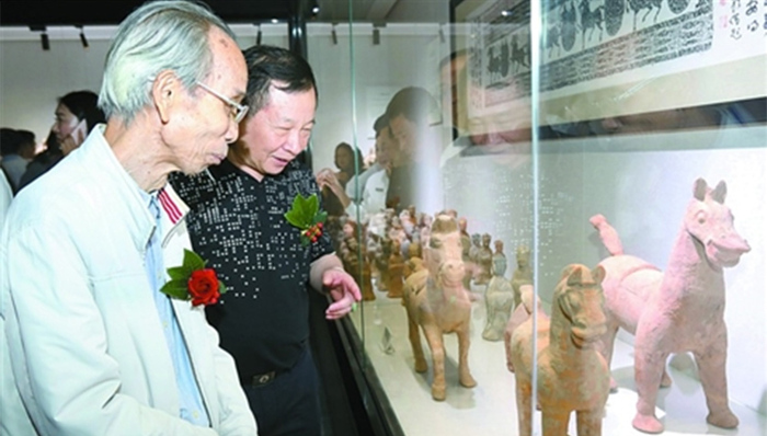 中国陶瓷博物馆走进佛山 上万件汉陶供市民免费参观