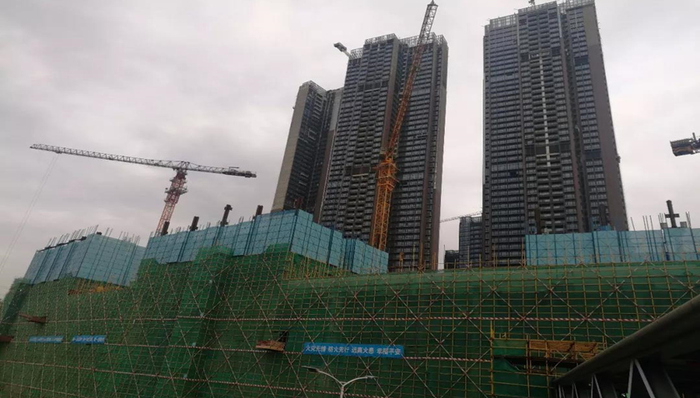 京基欲打造700米全国第一高楼，御景峯公寓遇冷