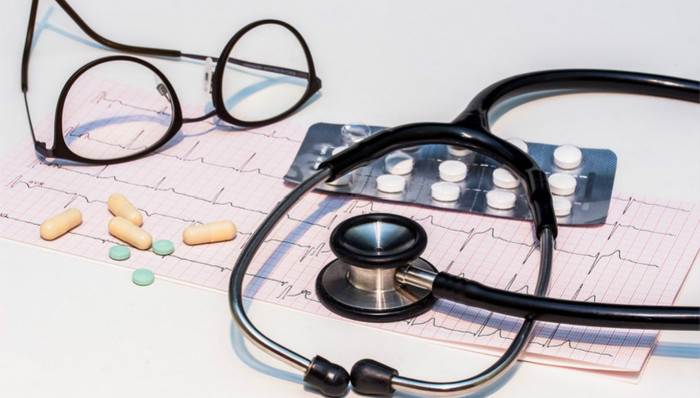 试点港式卫生服务模式 香港医生坐诊番禺社区