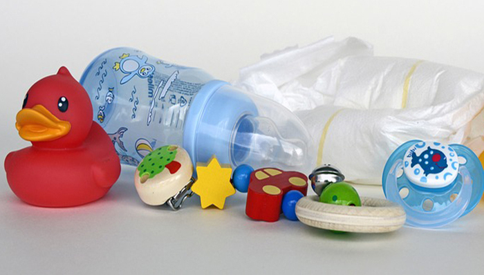 宝宝树赴港上市倒计时 急推电商遭反感 月活用户降近半