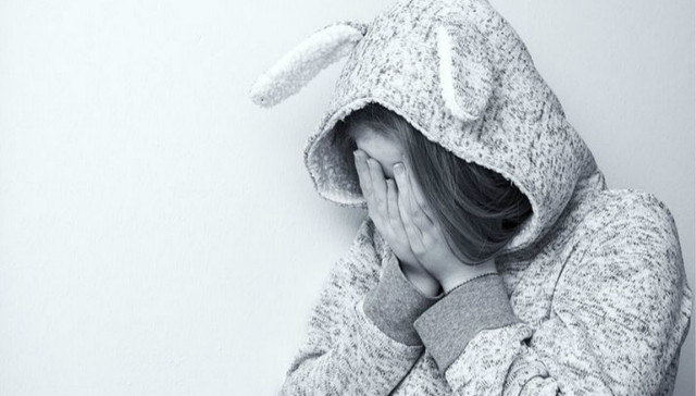 广东为校园欺凌清晰划线引发热议 律师建议引专才“救人”