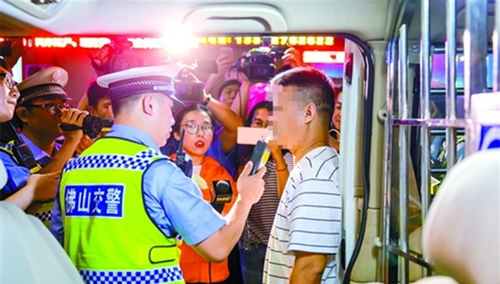 近三个月佛山道路交通事故下降32.2%