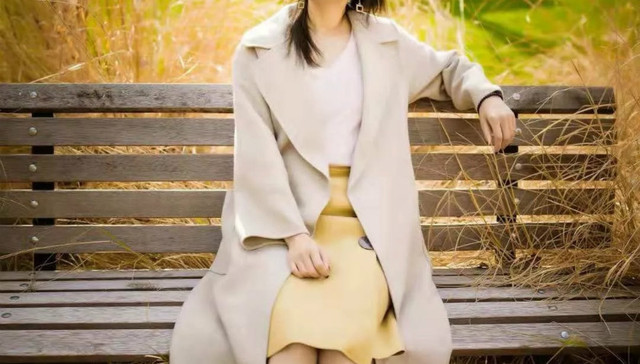 她们说穿过最满意的一件大衣，是这件