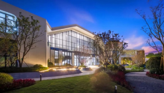 铭腾机构掌门人解构巴滨价值  中国铁建·西派时代引媒体考察