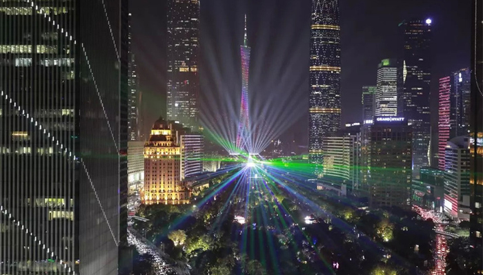 2018广州国际灯光节闪耀夜空