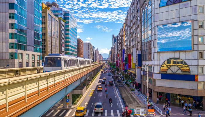 邓智辉与观点对话：港铁模式复制揭秘