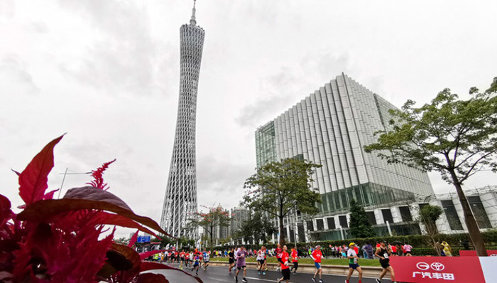 2018广马摩洛哥选手摘冠，李子成再夺国内第一