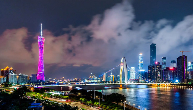 纪录片《头啖汤》今日开播,展现改革开放40年来的广州风采