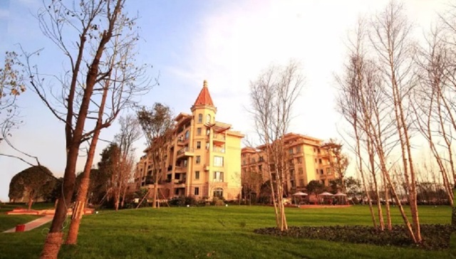 从阳光小镇到廊桥水乡 | 那些年我们一起追过的好房子③