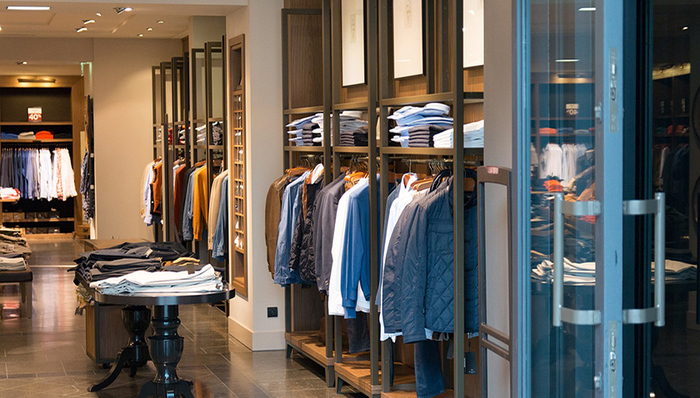 广州零售品牌寻突围，广百拟收购友谊集团