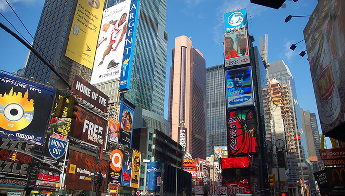 数据：中高端消费者青睐进口品牌，女性消费占比增幅超过6%