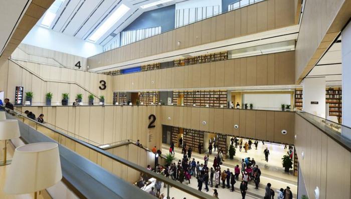 天津中新友好图书馆开馆首月超5万人次到访