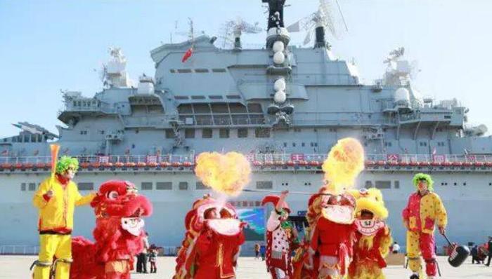 泰达航母“雪域王国”元旦启幕