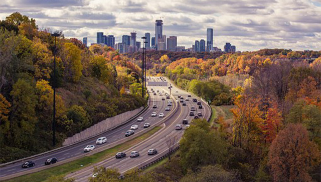 元旦假期广东这些路段预计拥堵，广州今天下午拥堵提前到来